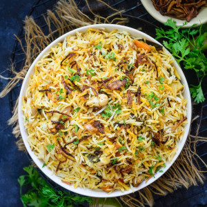 Vegetable Biryani Half Tray